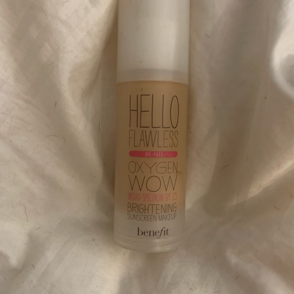 Hello flawless foundation benefit cosmetics